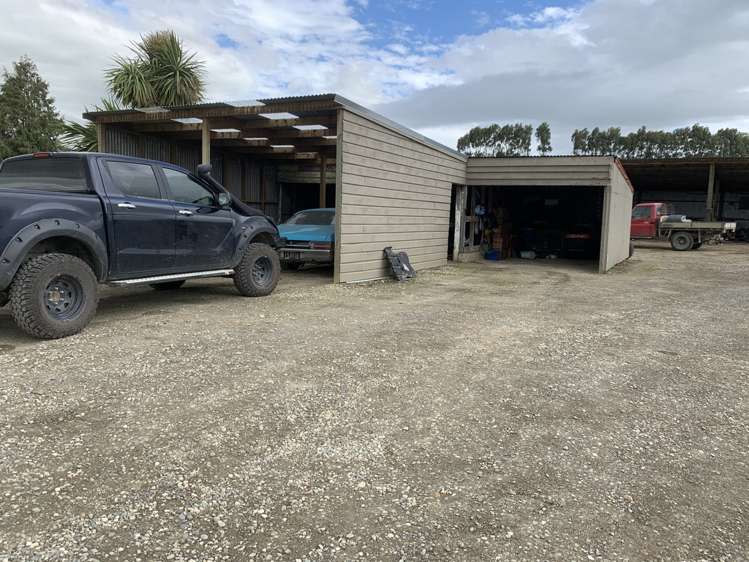 20 Forsyth Road Catlins Surrounds_17