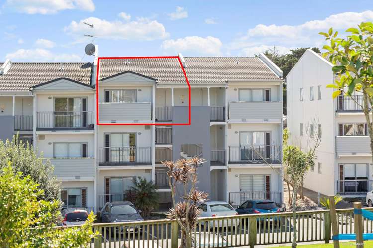 B14/60 Masons Road Oteha_6