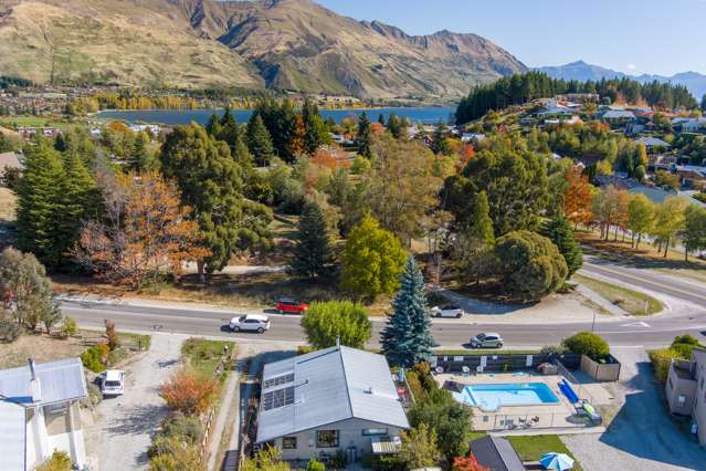 14 Macpherson Street Wanaka_1