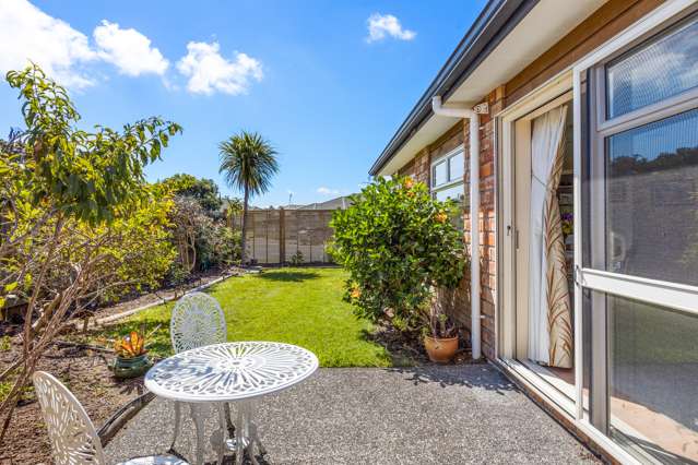 11 Francis Skinner Place Orewa_1