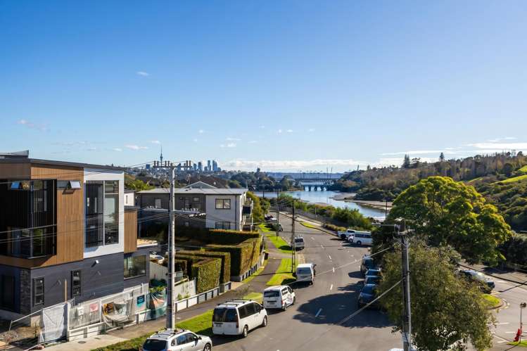 15A Manapau Street Meadowbank_32