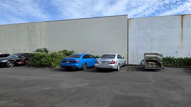 4A, 62 Henderson Valley Road Henderson_3