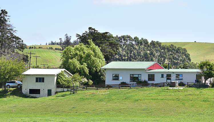 217 Benhar Road Balclutha_10