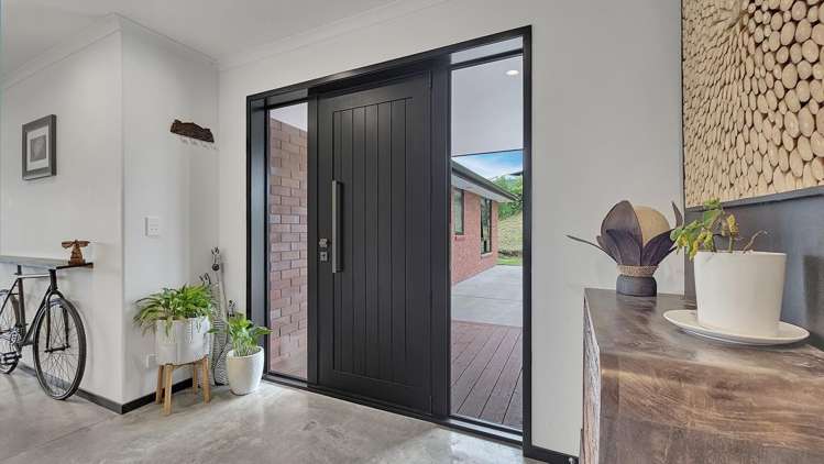 9 Petes Way Lynmore_23