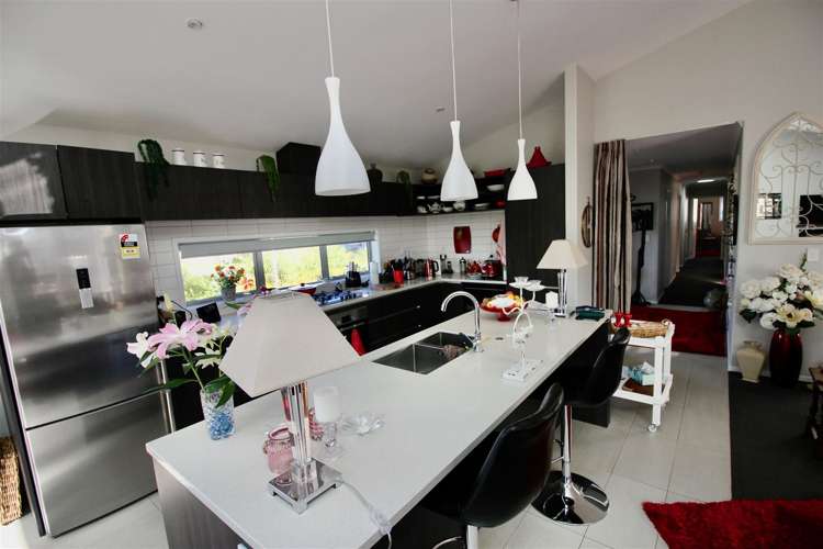 2 Roseberry Place Whitianga_24