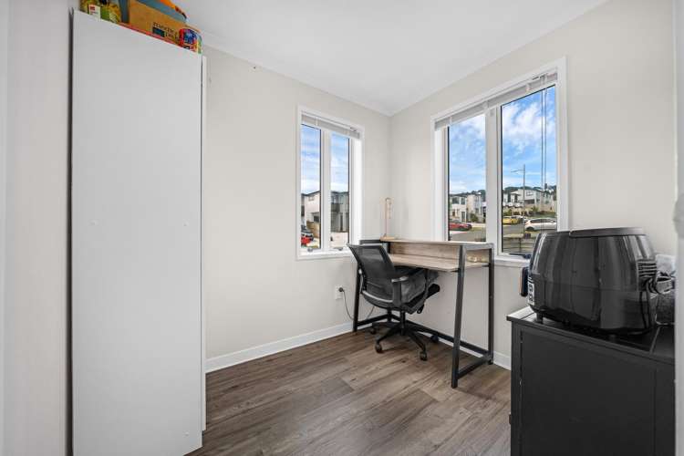 57 Arrowsmith Drive Flat Bush_16