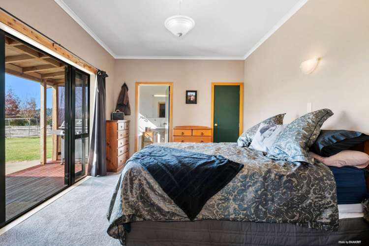 22 Falls Road Hunua_15