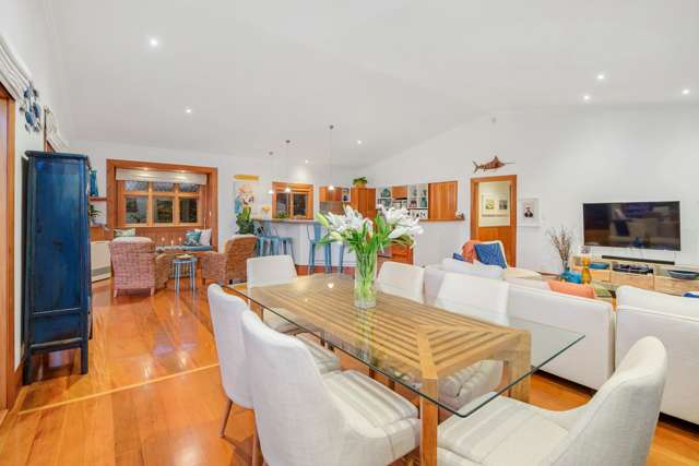 6 Patuone Avenue Devonport_3