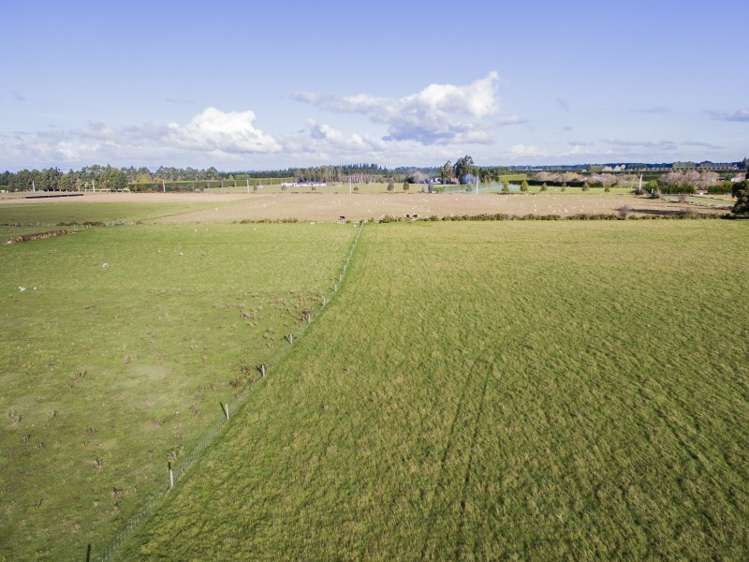 1211 Woodfields Road Cust_5