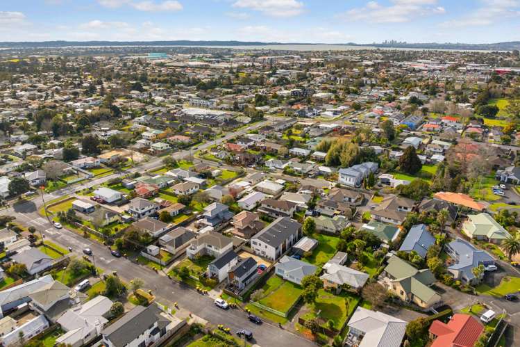 4/10 Alan Avenue_5
