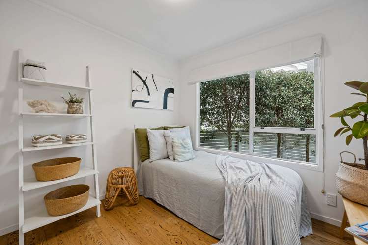 2/7 Hanlon Crescent Devonport_23