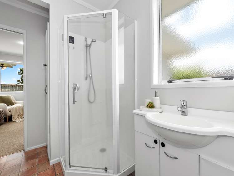 35 Sheppard Street Gate Pa_16