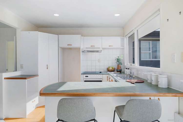 2/111 Sylvan Avenue Northcote_7