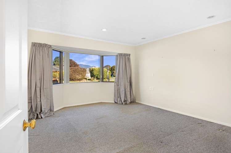 21 Cedar Drive Paraparaumu Beach_15