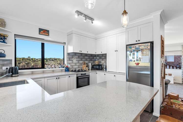 76 Oteki Park Drive Welcome Bay_12