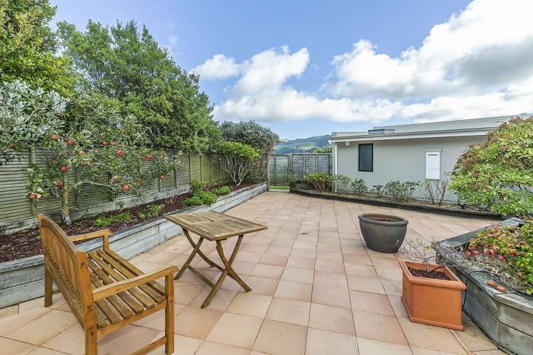 12 Gladys Scott Place Tawa_36