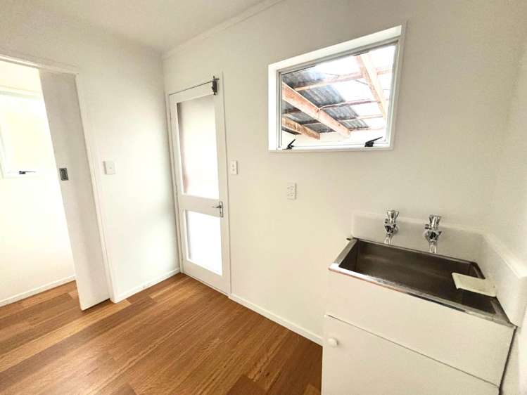 2/3 Whangarei Heads Road Onerahi_7