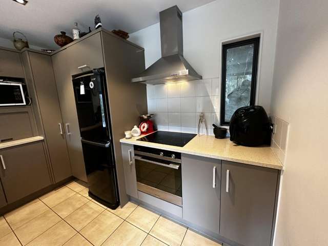 6/7 The Avenue 10862_4