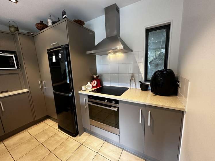 6/7 The Avenue 10862_4