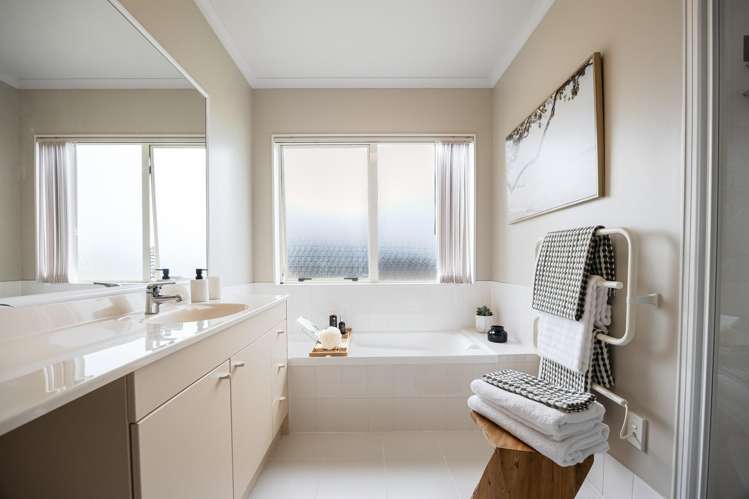 2 Jubaea Place Henderson_18