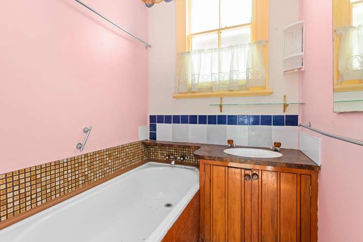 143 Wellesley Road Napier South_16