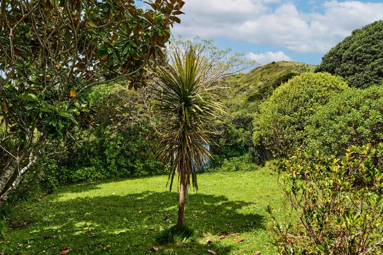 9 Toenga Road Pukerua Bay_12