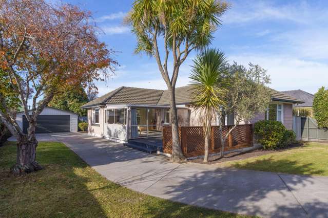 6 Bourne Crescent Papanui_1