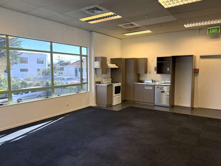 26 Delta Avenue New Lynn_3