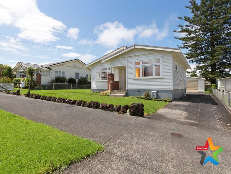 38 Miller Street Point Chevalier_13
