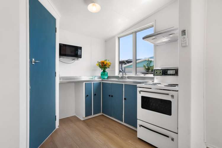 104A The Square Whangamata_7