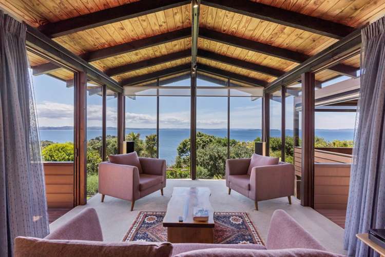 60 Pacific Parade Army Bay_38