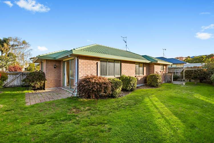 10 Dorchester Place Nawton_11