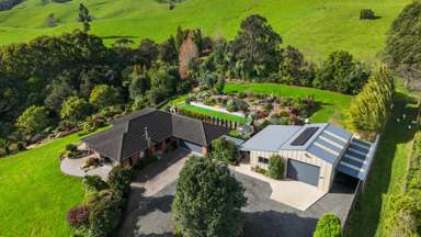 1027 Kaiaua Road_1