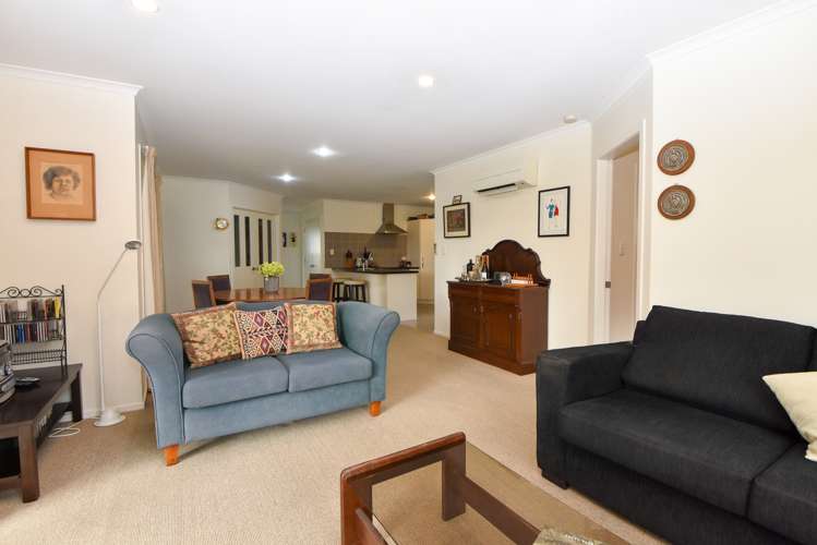 20 Hilton Road Carterton_5