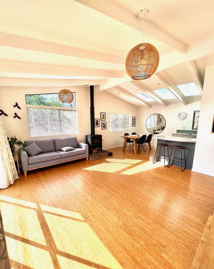 54 Gledstane Road Stanmore Bay_7