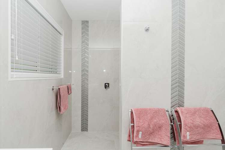 6 Longford Court Forest Lake_11