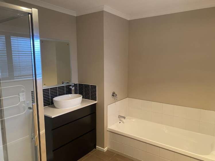 12 McEwen Crescent 1363_10