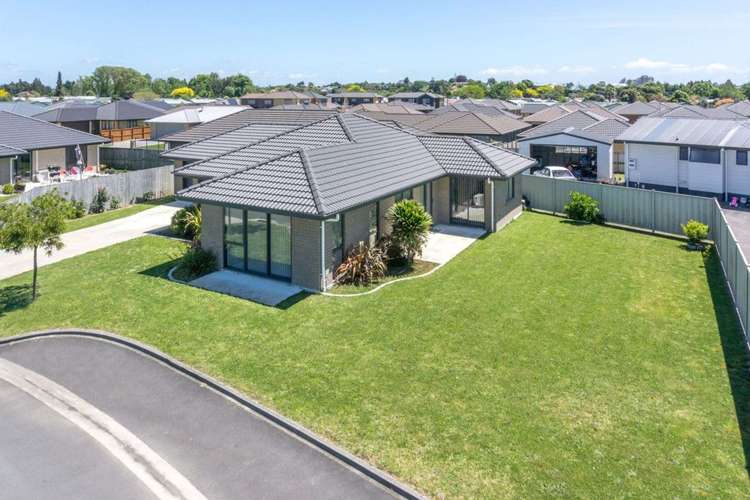 12 Astor Avenue Dinsdale_13