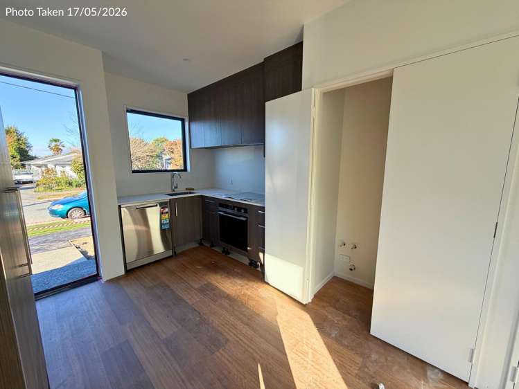 2/75 Randolph Street_3