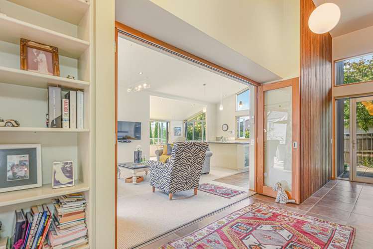 16 Aratia Way Richmond_13