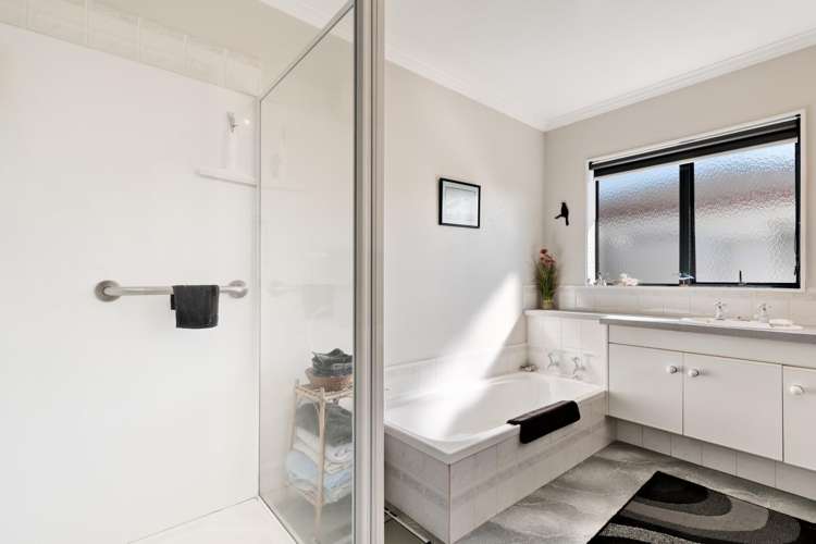 2 Lotus Avenue Mount Maunganui_15