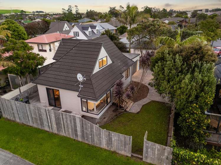 2/79 Frank Nobilo Drive Golflands_17