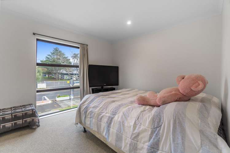22 Bader Drive Mangere_8