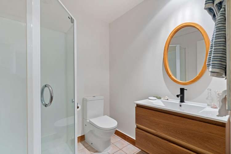 3C/5 Kent Terrace Mount Victoria_11