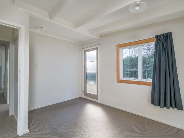 65 Mere Road Taupo_11