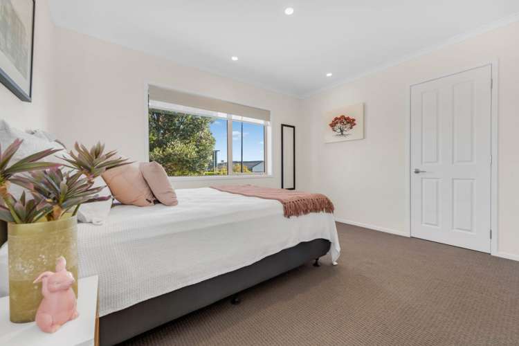 1 Defender Crescent Beachlands_16