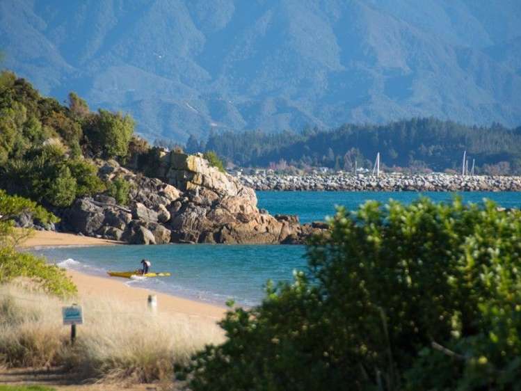 6 Peninsula Road Takaka_18