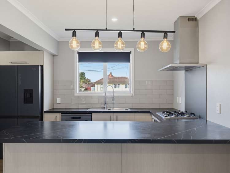 9 Tui Place_5
