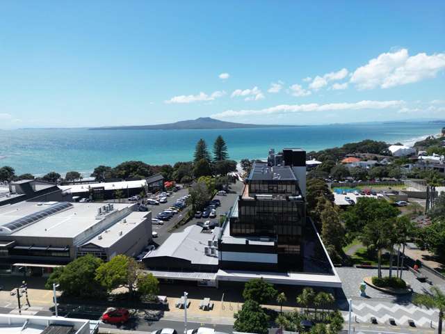 51 Hurstmere Road Takapuna_1