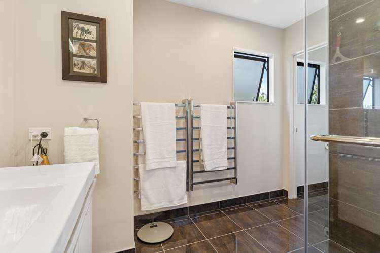 112 Frederick Street Hillsborough_8